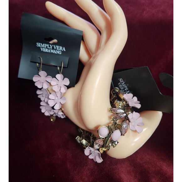 Simply Vera Vera Wang Jewelry - simply vera wang  Pink Floral Earrings &bracelet